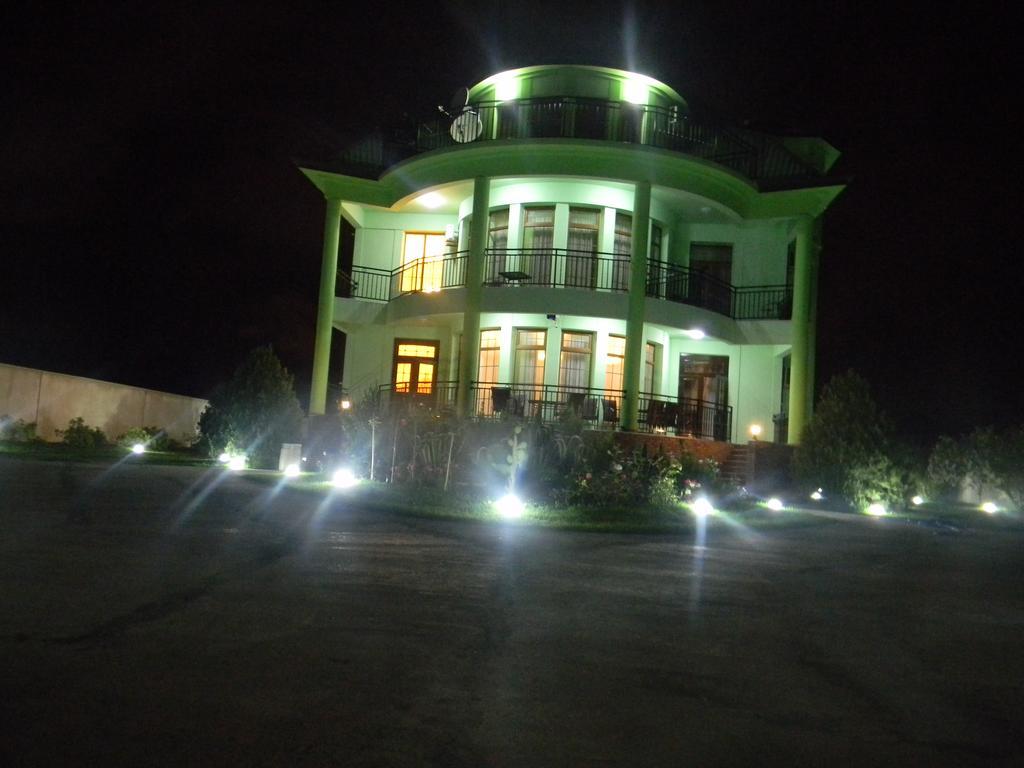 Villa Qero Батумі Екстер'єр фото